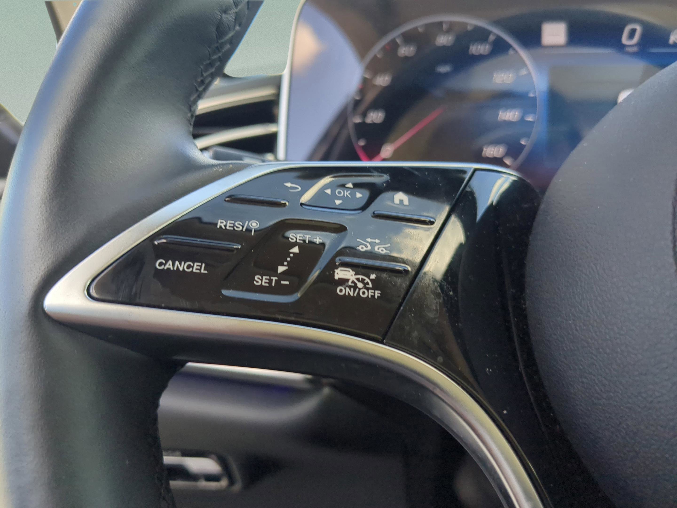 Certified 2025 Mercedes-Benz E 350 4MATIC Sedan image 28