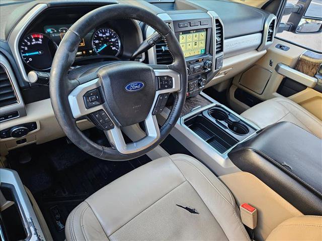 Used 2019 Ford F250 Lariat w/ Lariat Value Package image 9