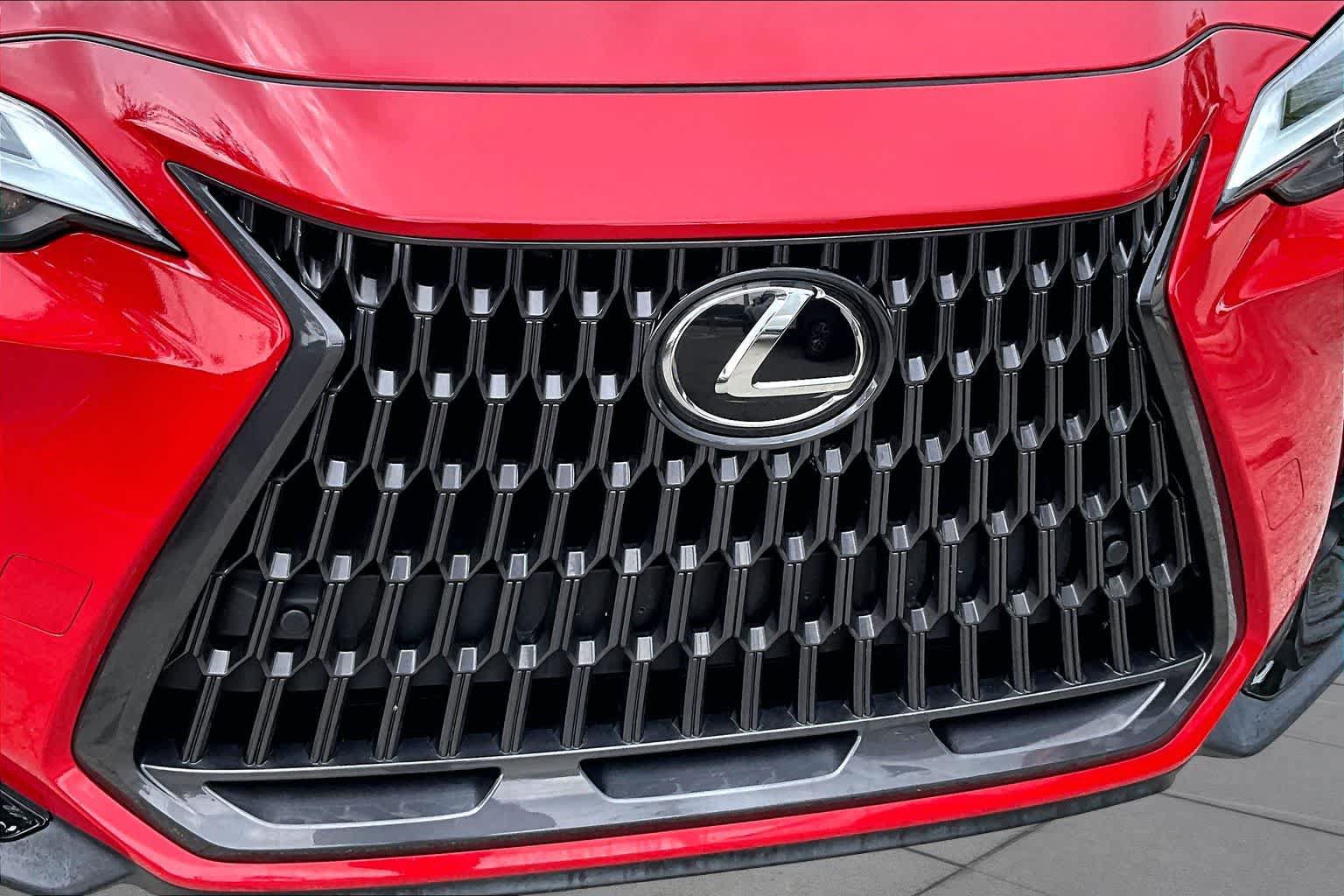 Used 2023 Lexus NX 250 FWD w/ Cold Area Package image 30