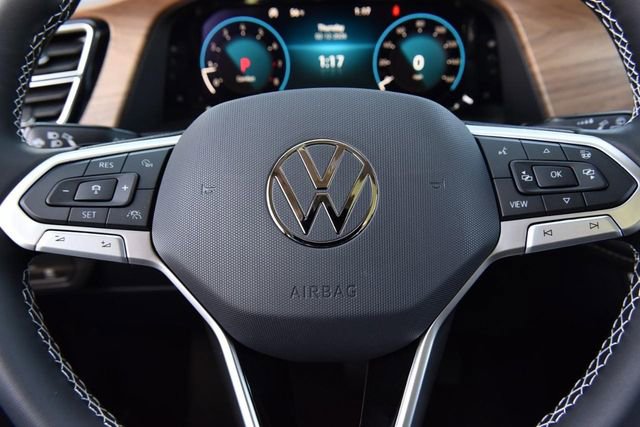 New 2026 Volkswagen Atlas SE image 18