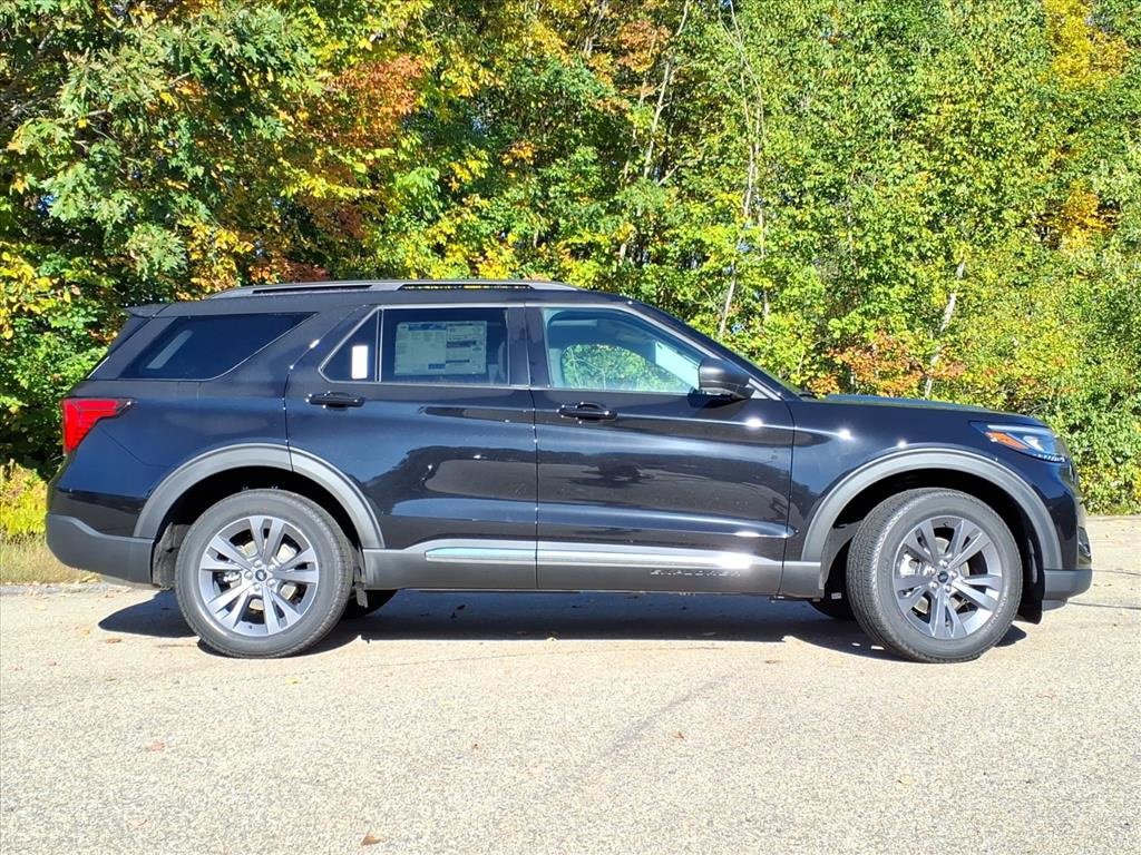 New 2025 Ford Explorer Active w/ Active Comfort Package image 4