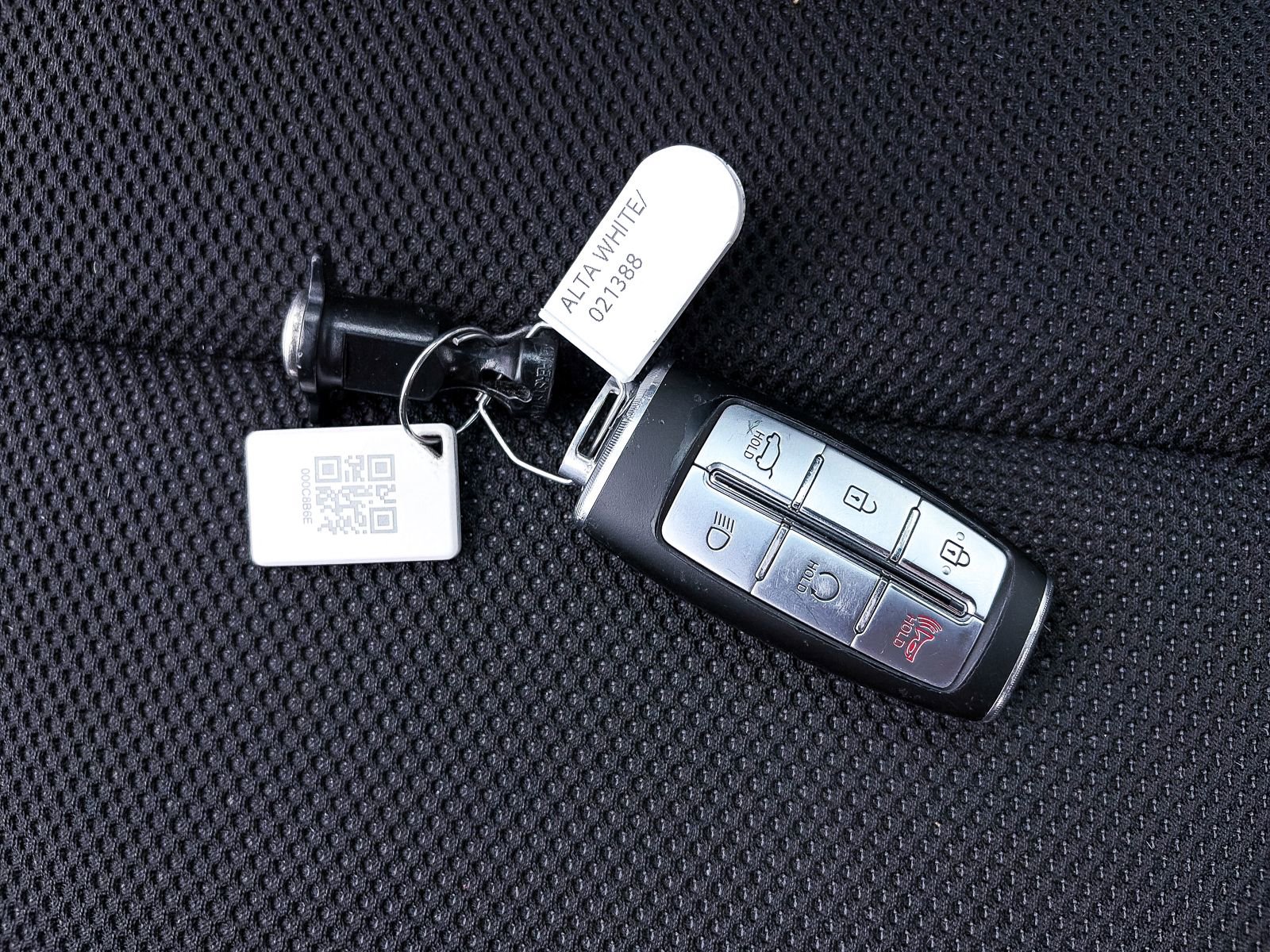 Used 2022 Genesis GV70 3.5T Sport image 28