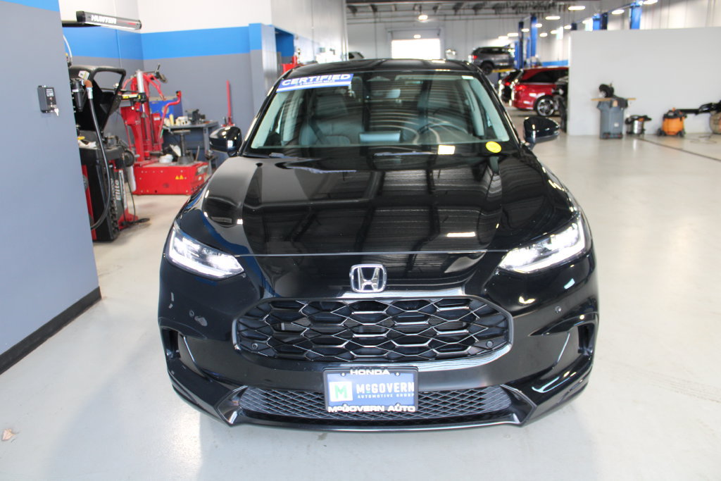 Used 2023 Honda HR-V EX-L image 2