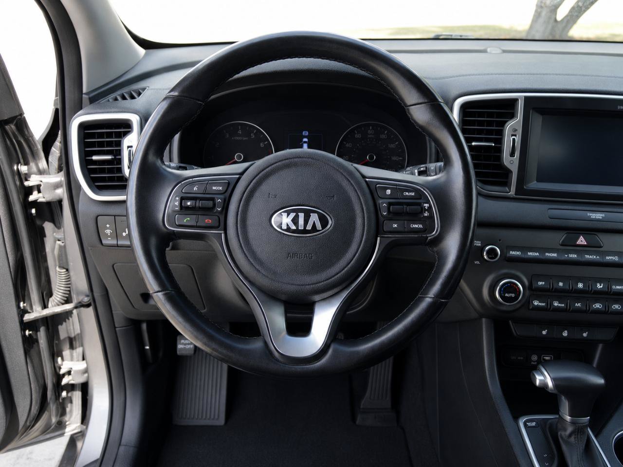 Used 2017 Kia Sportage EX w/ EX Premium Package AWD/4WD image 10