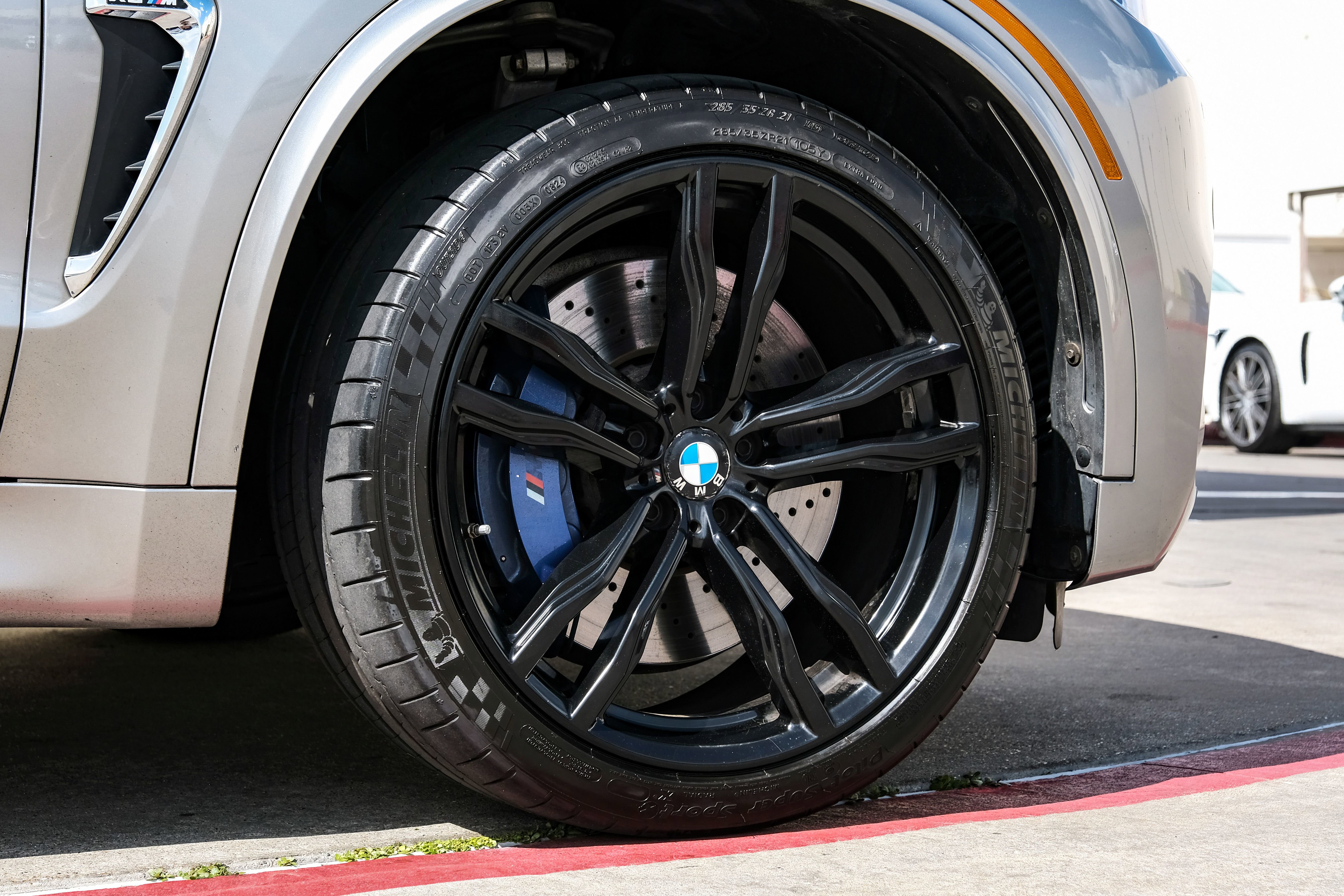 Used 2017 BMW X5 M image 59