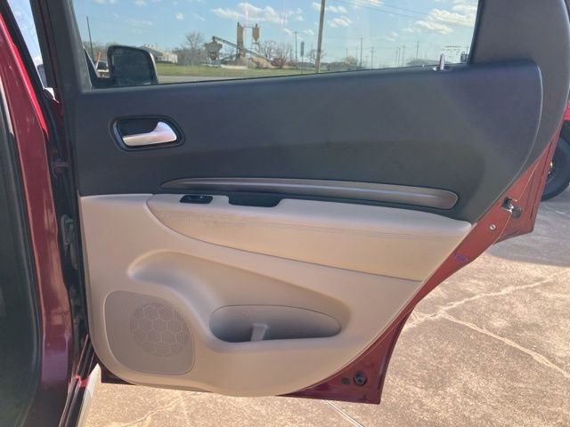 Used 2022 Dodge Durango SXT w/ Anodized Platinum Package image 17