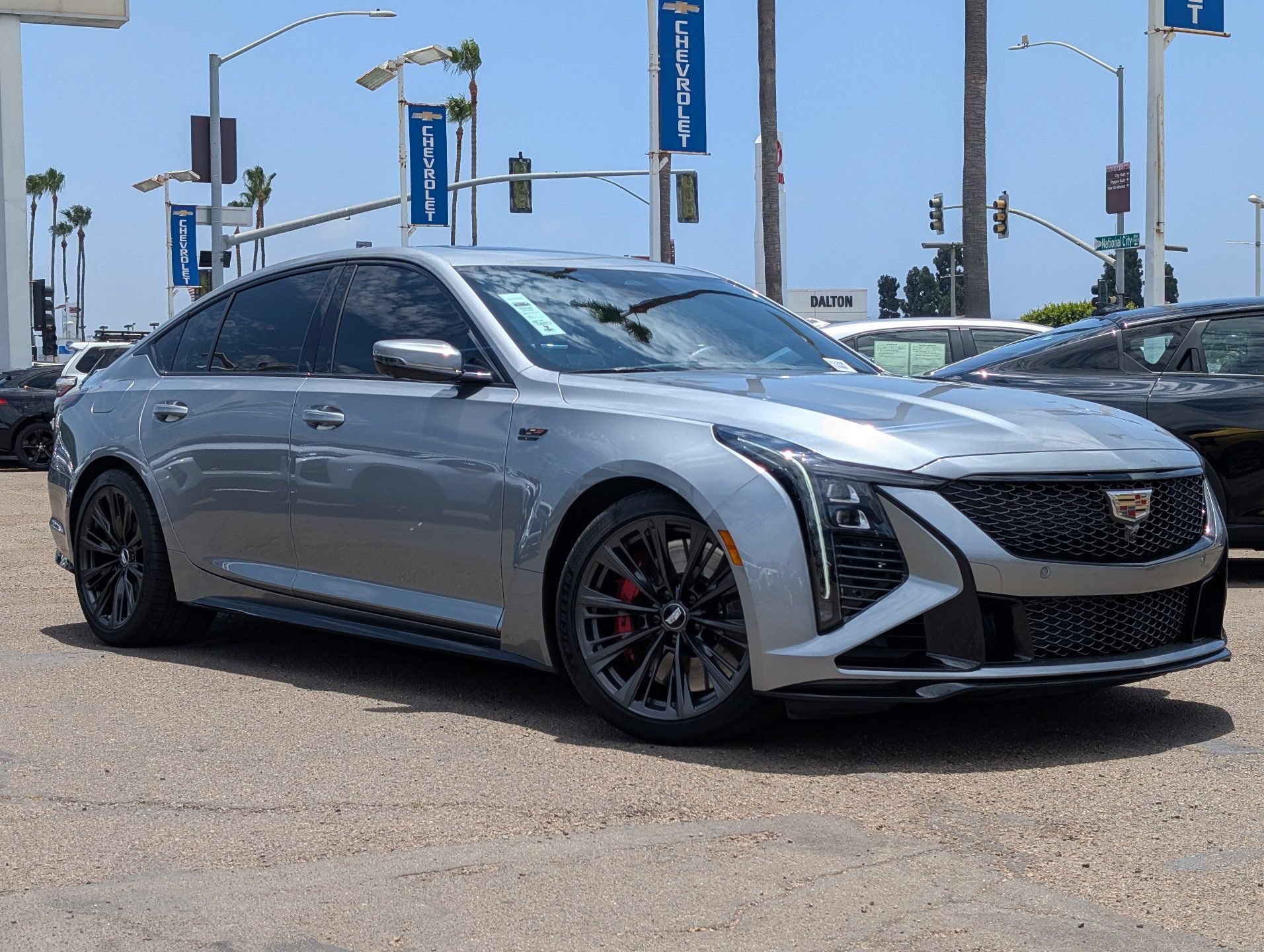 Used 2025 Cadillac CT5 V Blackwing w/ Parking Package RWD image 2