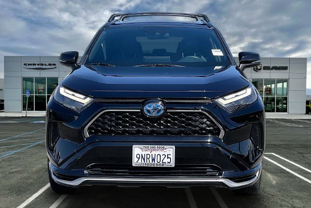 Used 2024 Toyota RAV4 SE w/ Weather & Moonroof Package AWD/4WD image 2