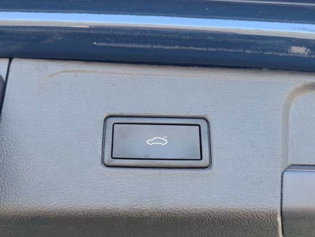 Certified 2022 Volkswagen Atlas SE AWD/4WD image 14