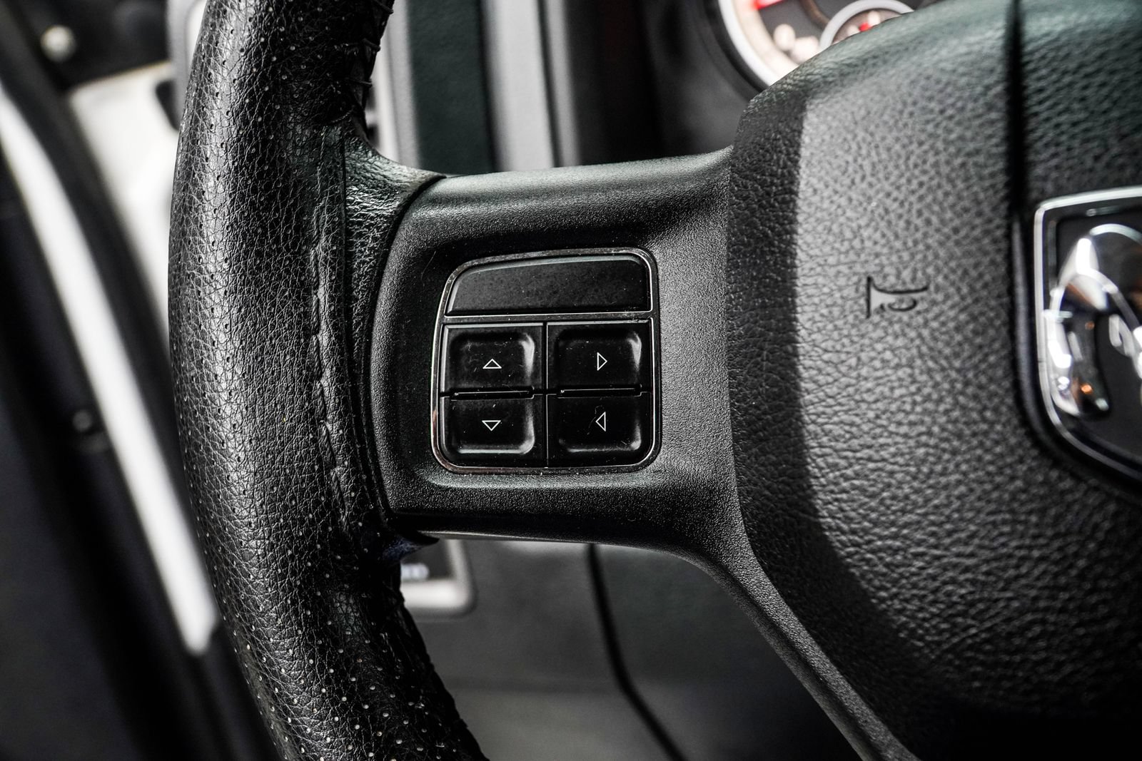 Used 2015 RAM 1500 Tradesman w/ Popular Equipment Group RWD image 18