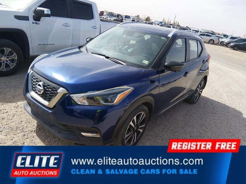 Used 2018 Nissan Kicks SR image 4