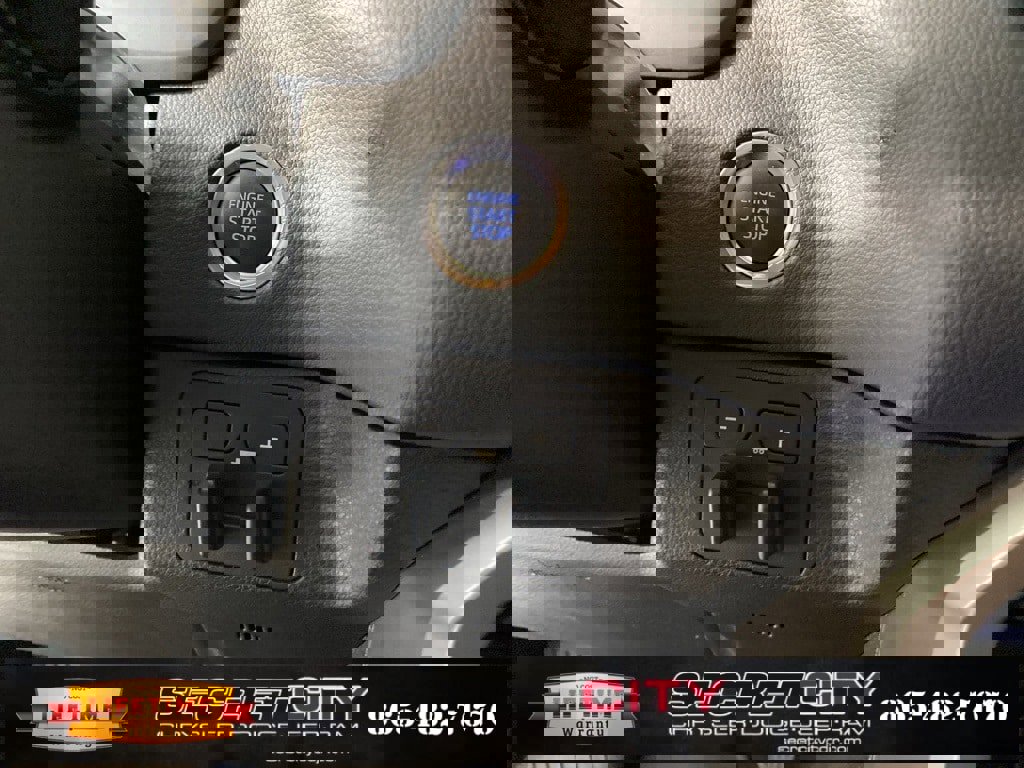 Used 2024 Toyota Tundra Limited image 17