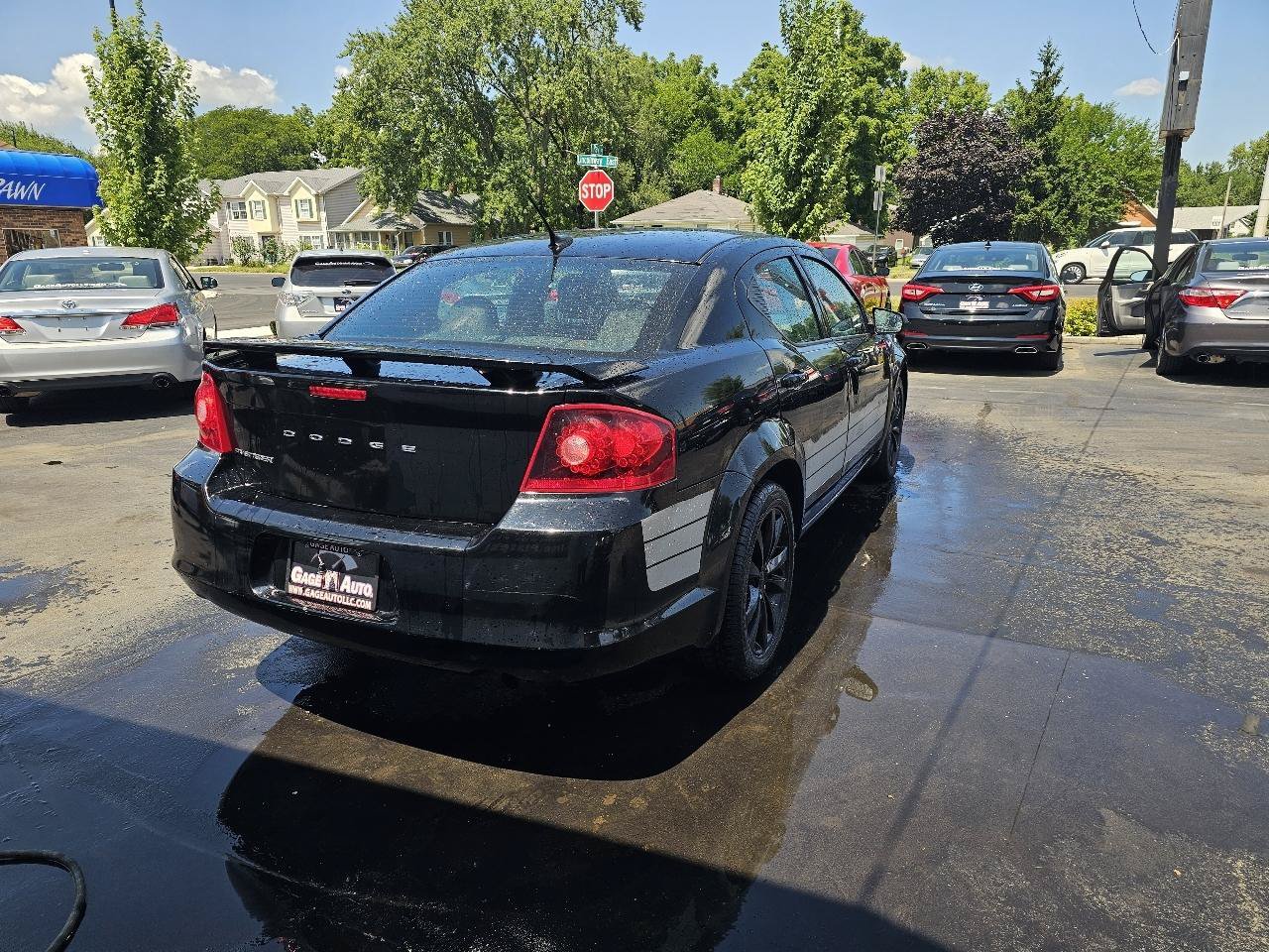 Used 2014 Dodge Avenger SE w/ Blacktop Package FWD image 11