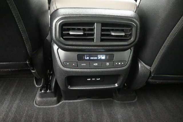 Certified 2025 Honda Pilot EX-L image 10
