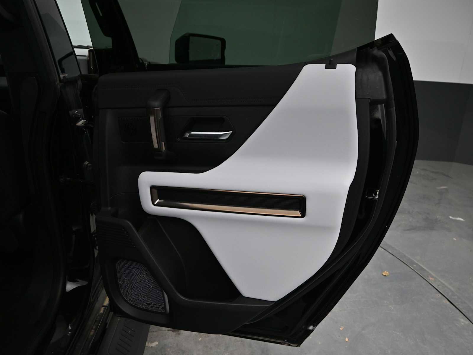 New 2025 GMC Hummer EV 3X image 24
