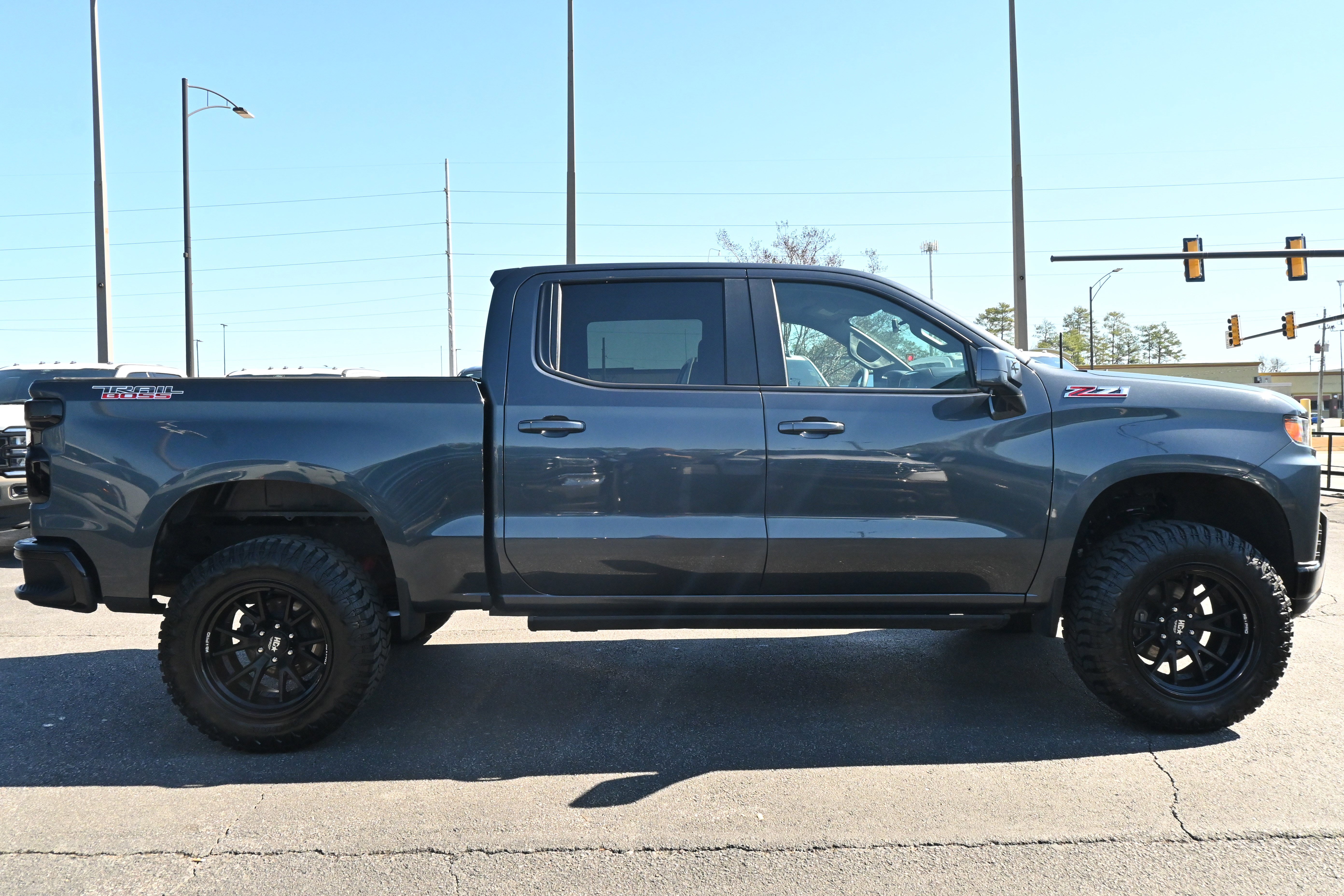 Used 2021 Chevrolet Silverado 1500 Custom Trail Boss w/ Safety Confidence Package image 16