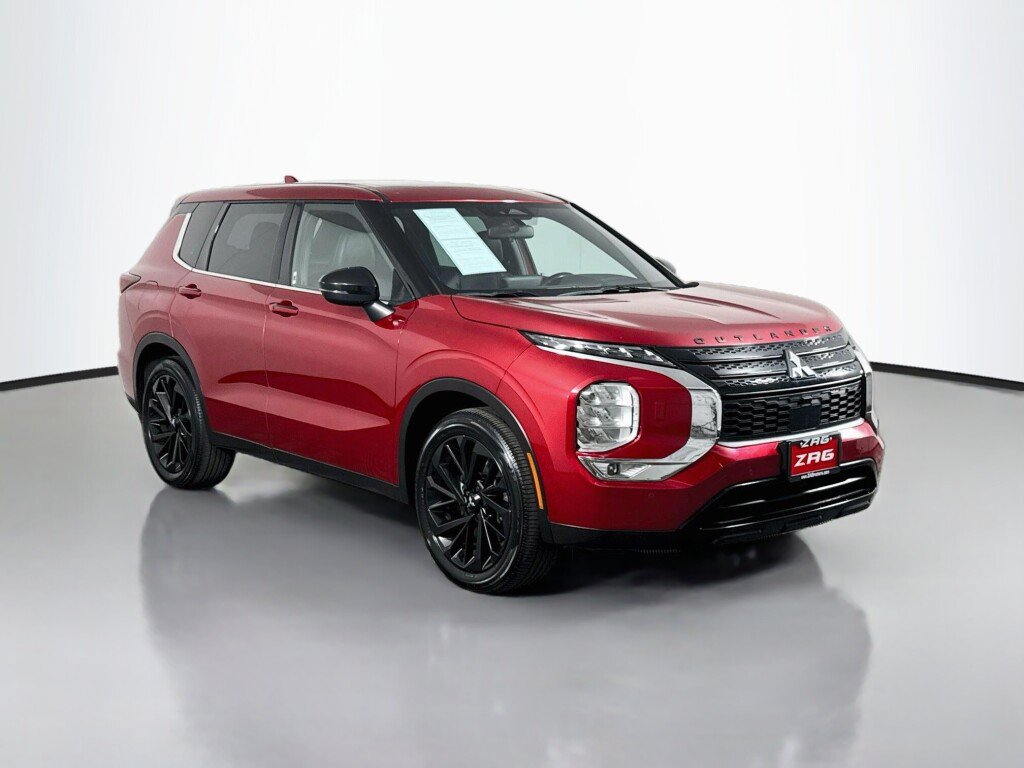 Used 2022 Mitsubishi Outlander SEL Black Edition AWD/4WD image 7