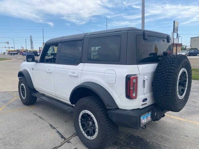 Used 2023 Ford Bronco Outer Banks w/ Sasquatch Package AWD/4WD image 5