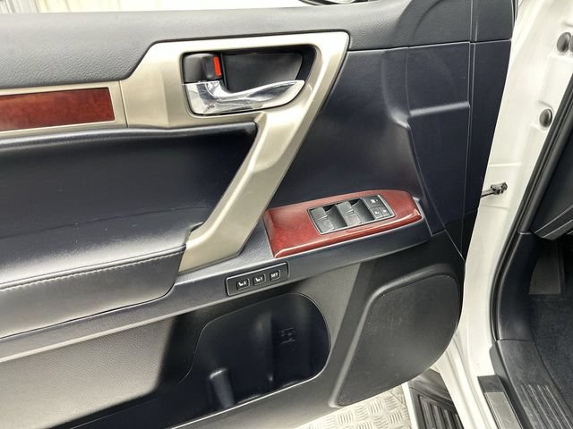 Used 2019 Lexus GX 460 Premium AWD/4WD image 13