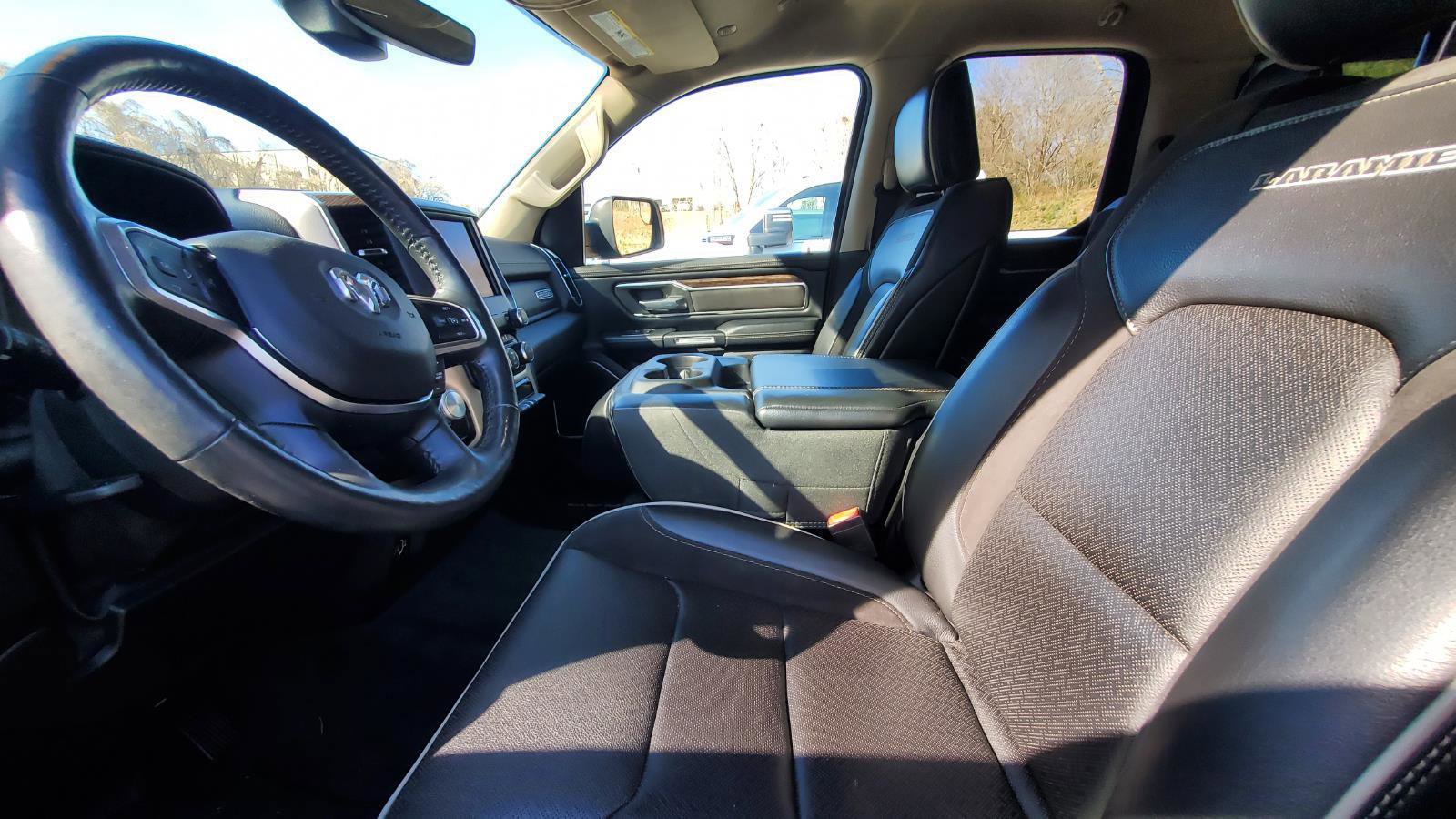 Used 2019 RAM 1500 Laramie image 3