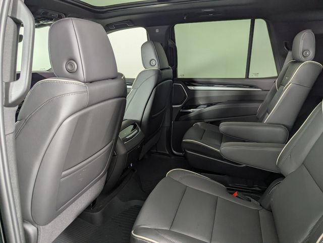 Used 2026 Cadillac Escalade Sport w/ Touring Package image 22