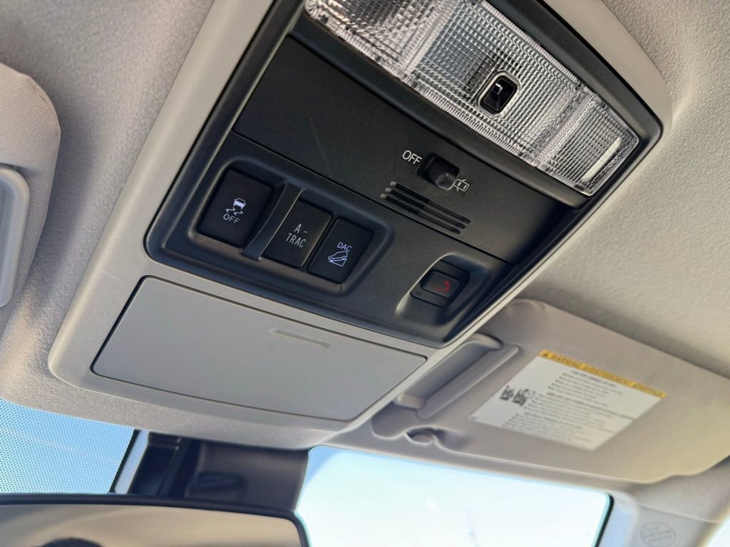 Used 2023 Toyota 4Runner SR5 AWD/4WD image 11