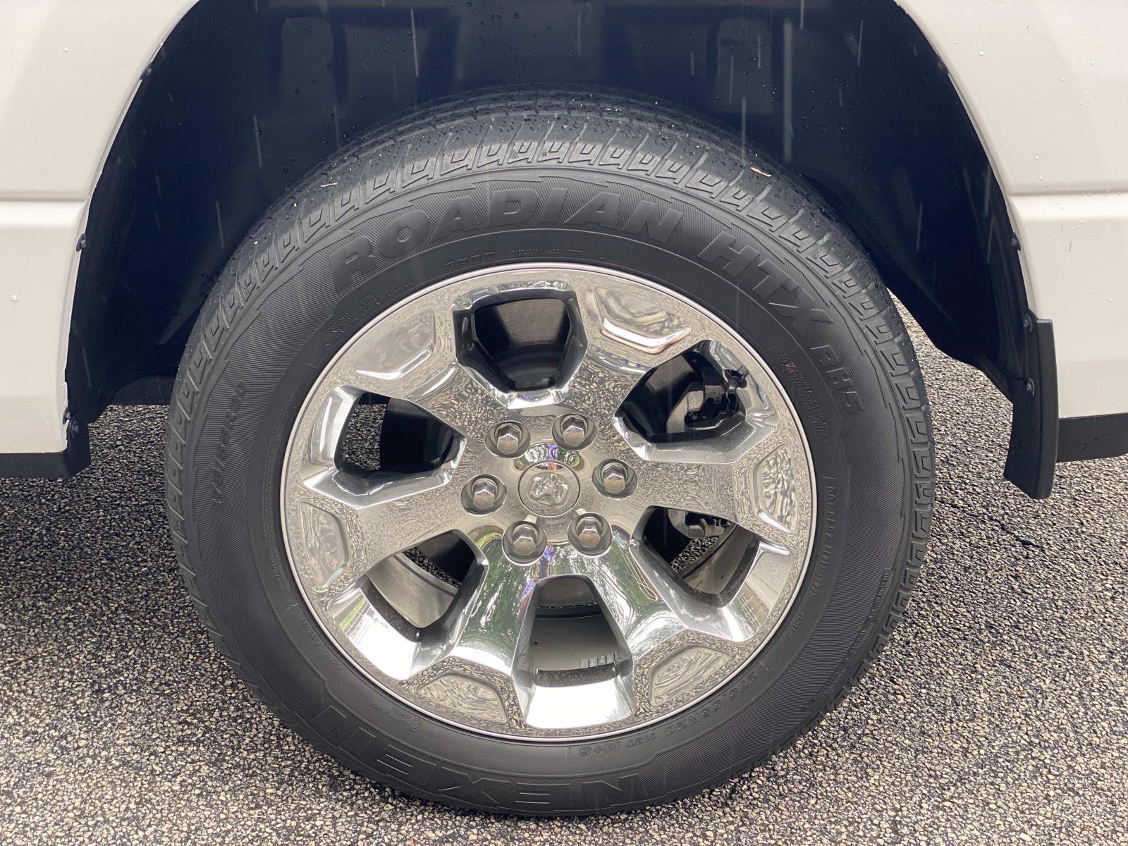 Used 2023 RAM 1500 Big Horn AWD/4WD image 16