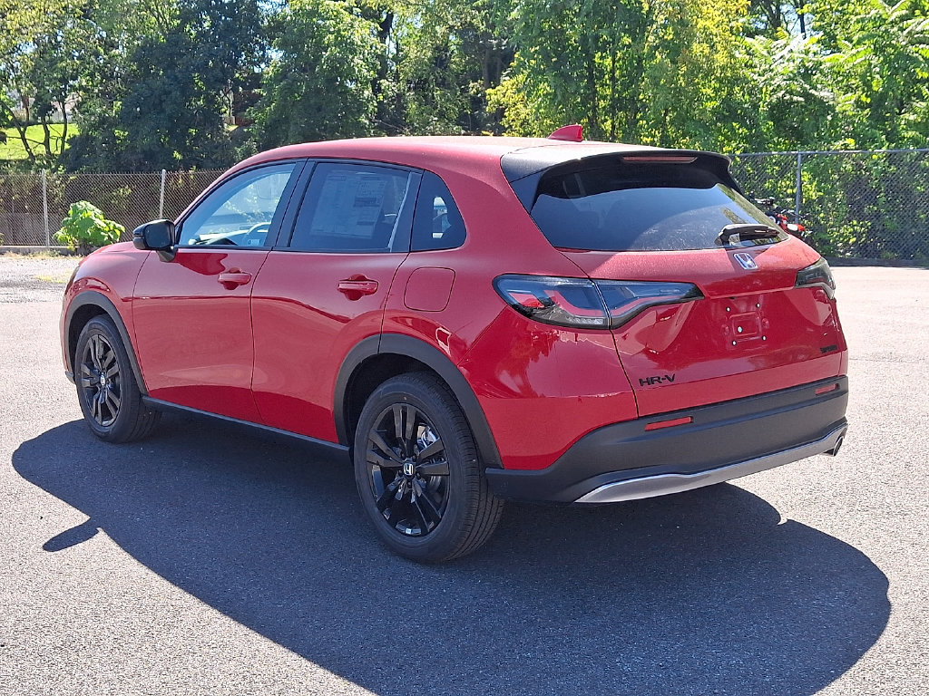 New 2027 Honda HR-V Sport image 4