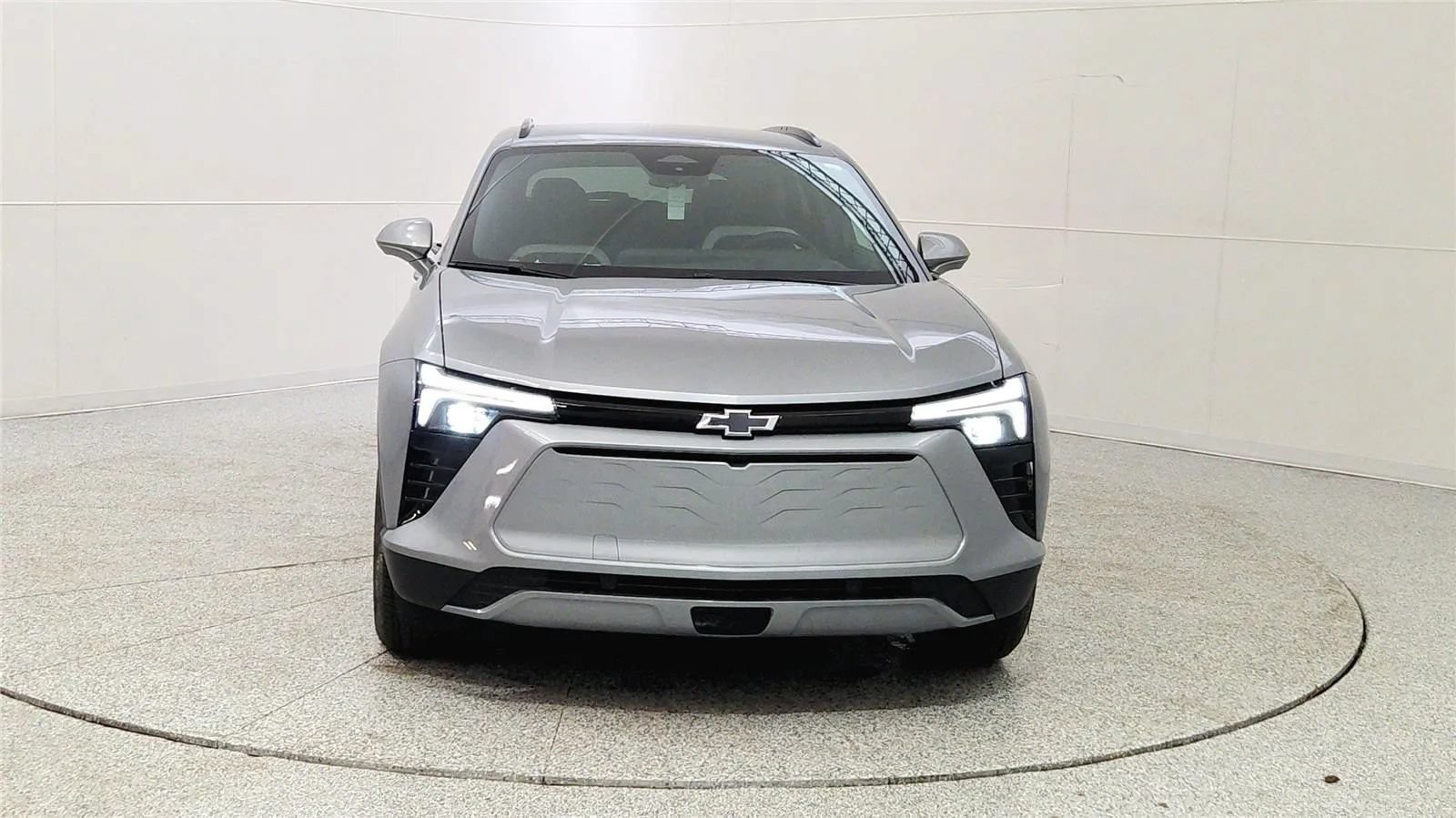 New 2026 Chevrolet Blazer EV LT AWD/4WD image 2