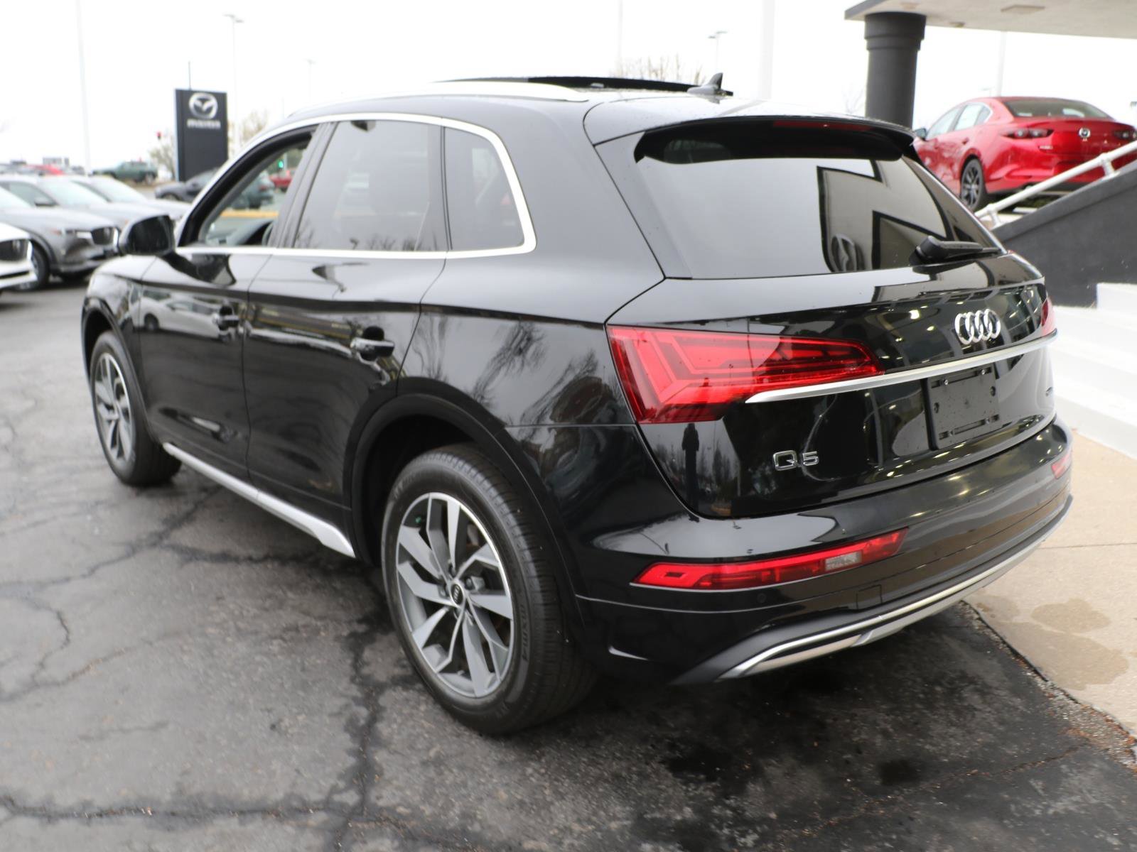 Used 2021 Audi Q5 2.0T Premium Plus w/ Premium Plus Package image 3