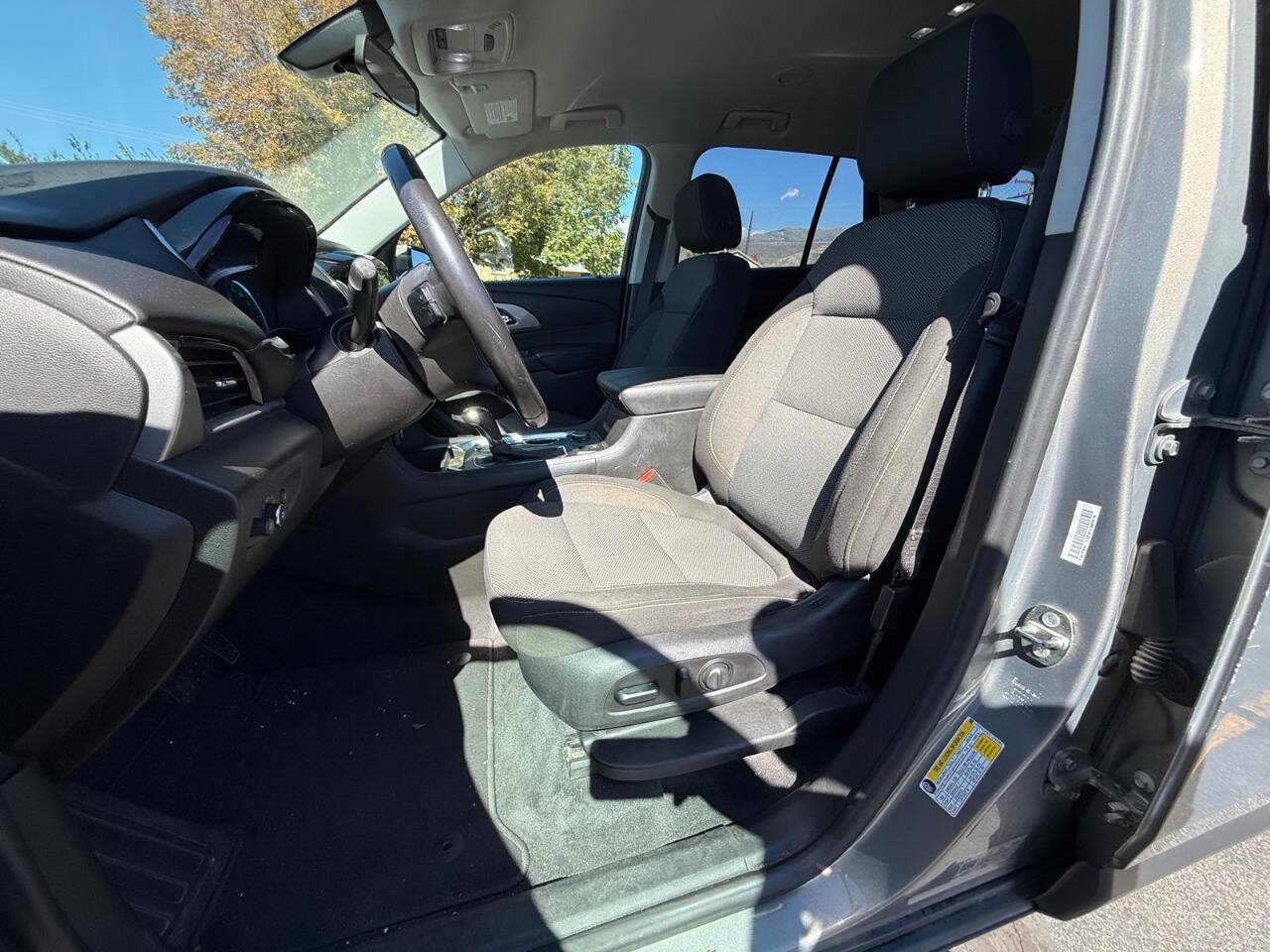 Used 2018 Chevrolet Traverse LT AWD/4WD image 10