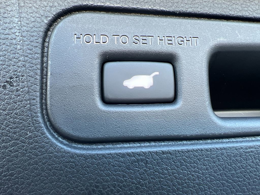 New 2026 Honda Pilot Black Edition image 22