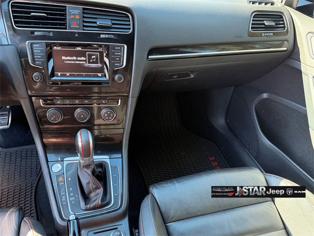 Used 2015 Volkswagen GTI SE image 13