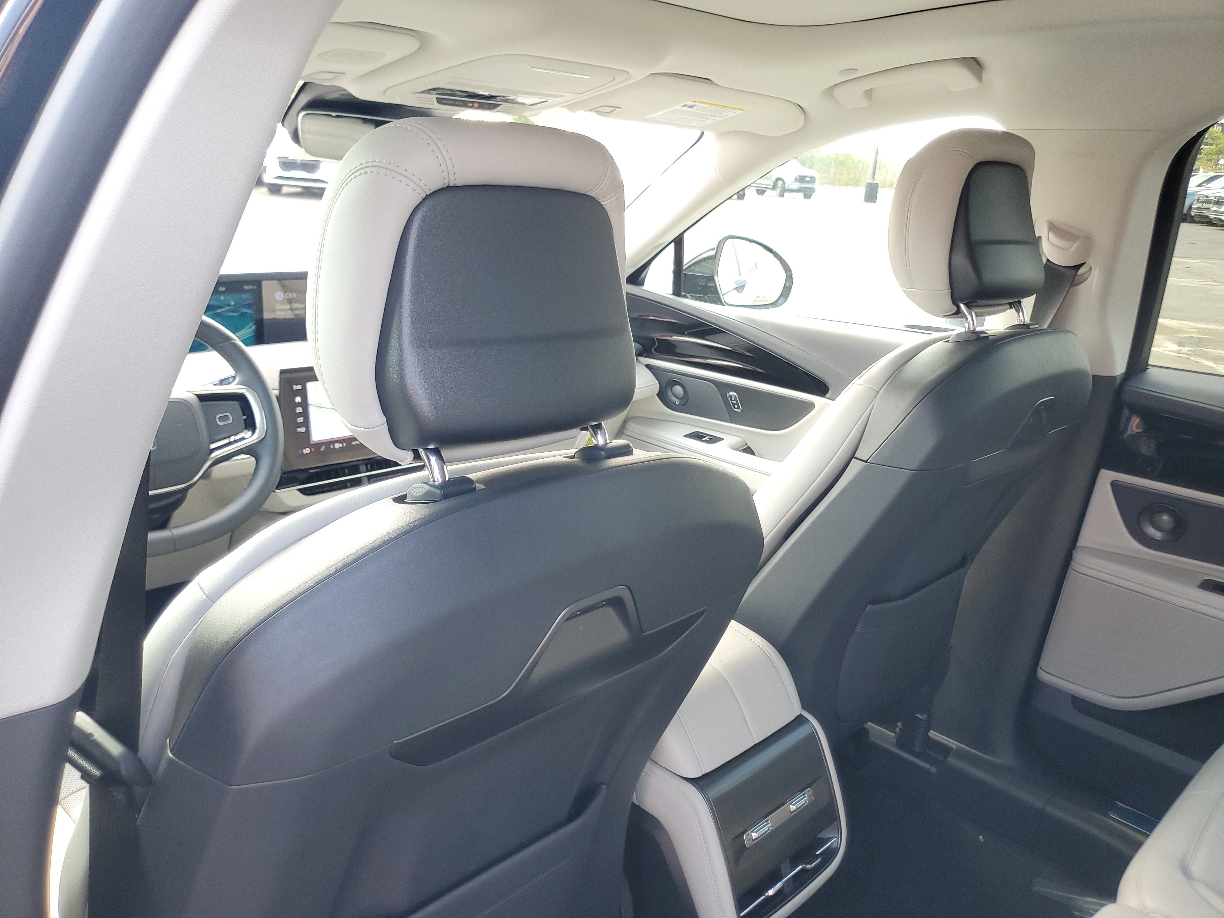 New 2026 Lincoln Nautilus Premier w/ Equipment Group 102A AWD/4WD image 29