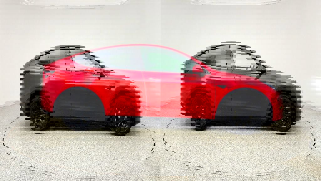 Used 2021 Tesla Model Y Long Range image 4