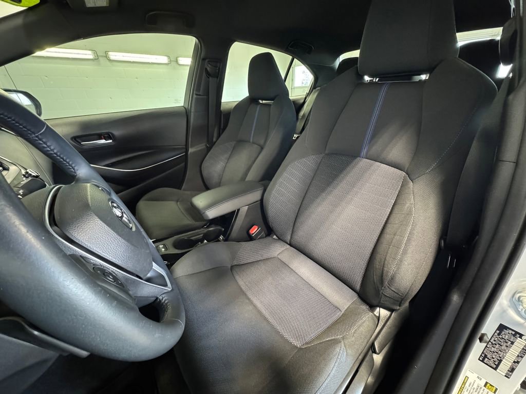 Used 2021 Toyota Corolla SE FWD image 12