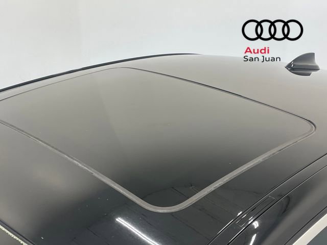 Used 2021 BMW 330i Sedan w/ Driving Assistance Package image 32