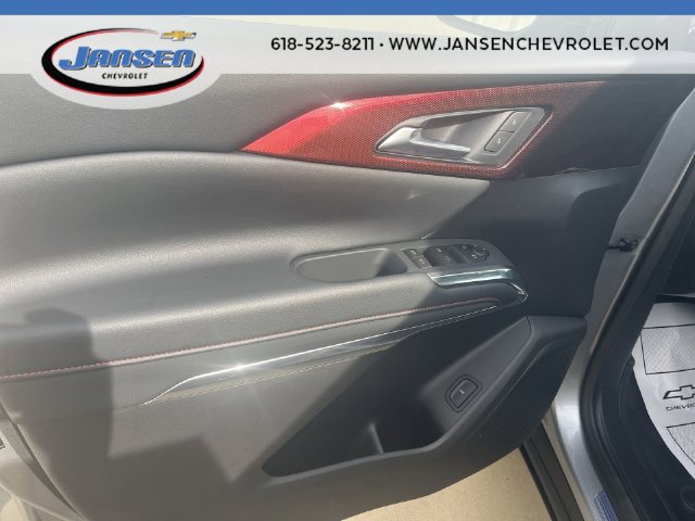 Used 2026 Chevrolet Traverse Z71 w/ LPO, Floor Liner Package AWD/4WD image 21