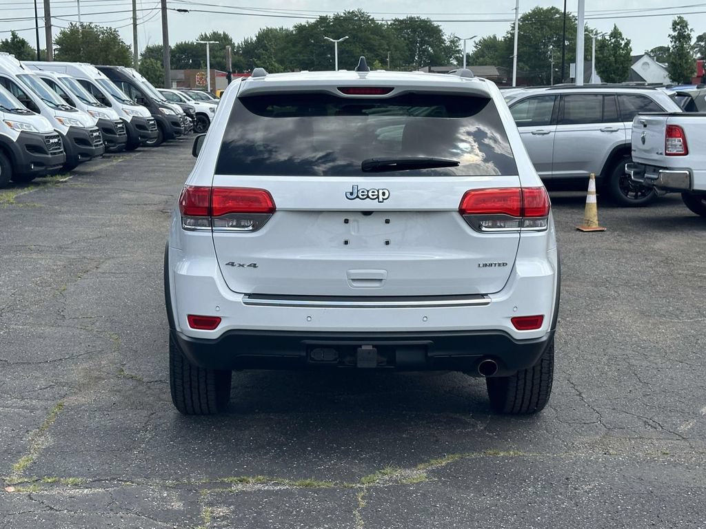Used 2017 Jeep Grand Cherokee Limited w/ Trailer Tow Group IV AWD/4WD image 5