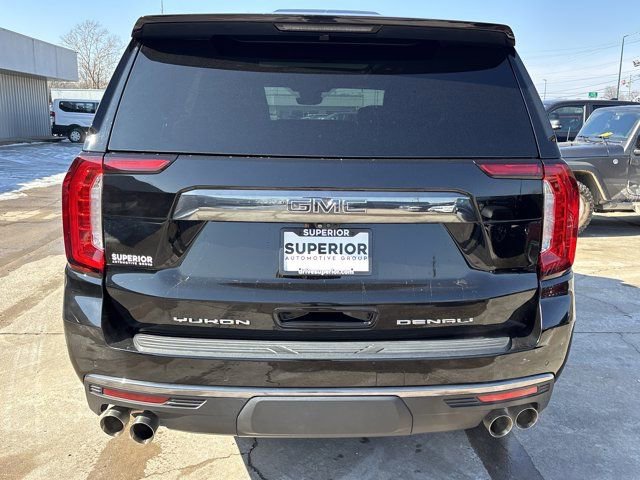 Used 2023 GMC Yukon Denali Ultimate image 4