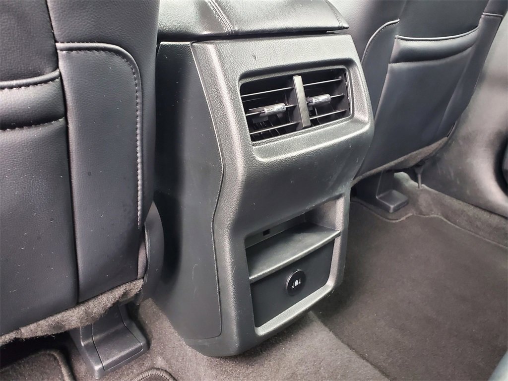 Used 2024 Ford Edge SEL image 27