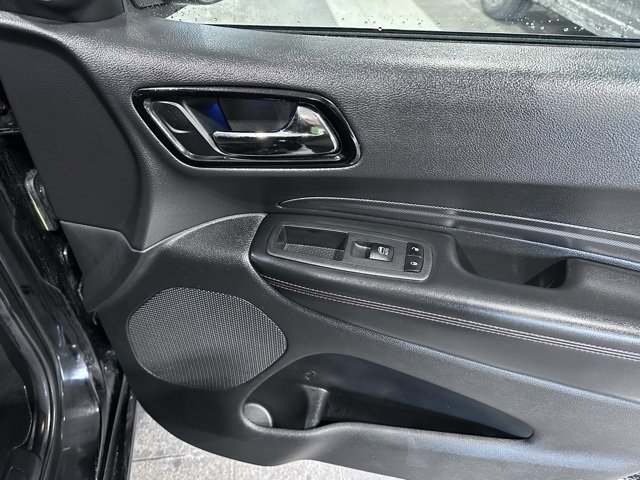 Used 2023 Dodge Durango GT image 13