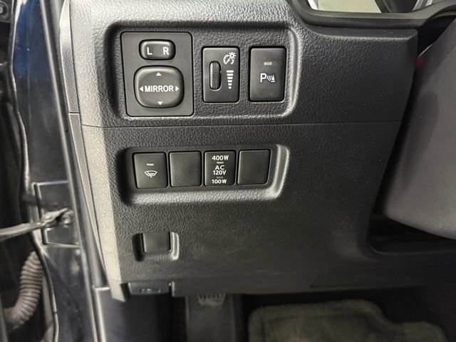 Used 2015 Toyota 4Runner Limited AWD/4WD image 10