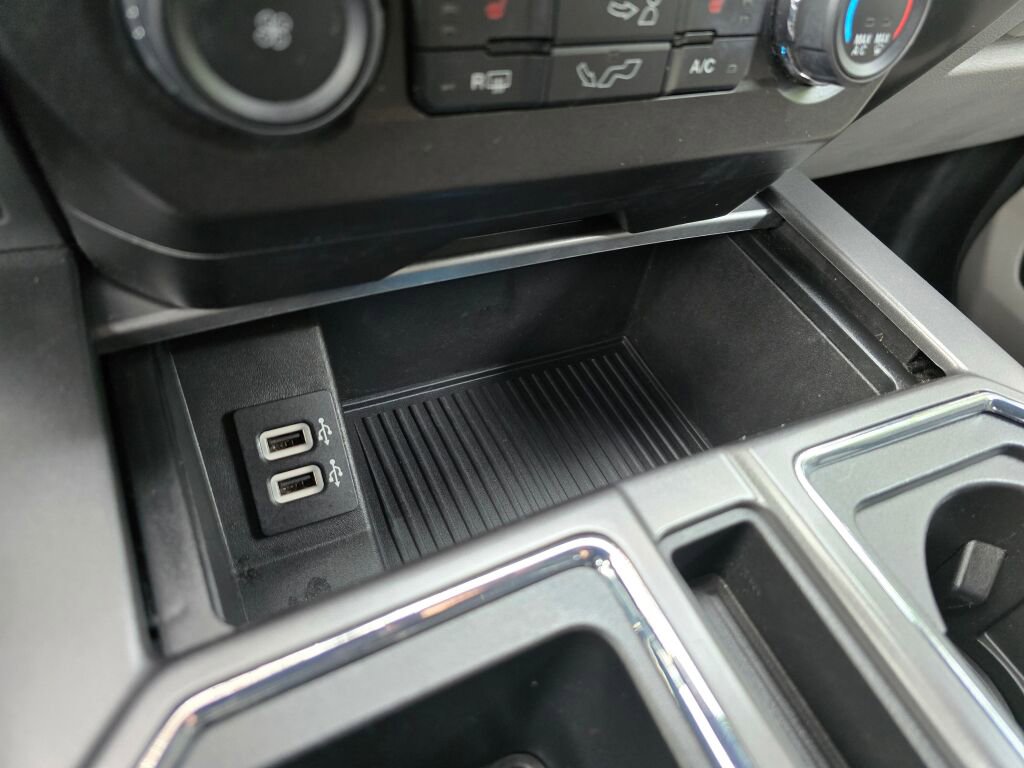 Used 2019 Ford F150 XLT w/ Equipment Group 302A Luxury image 31