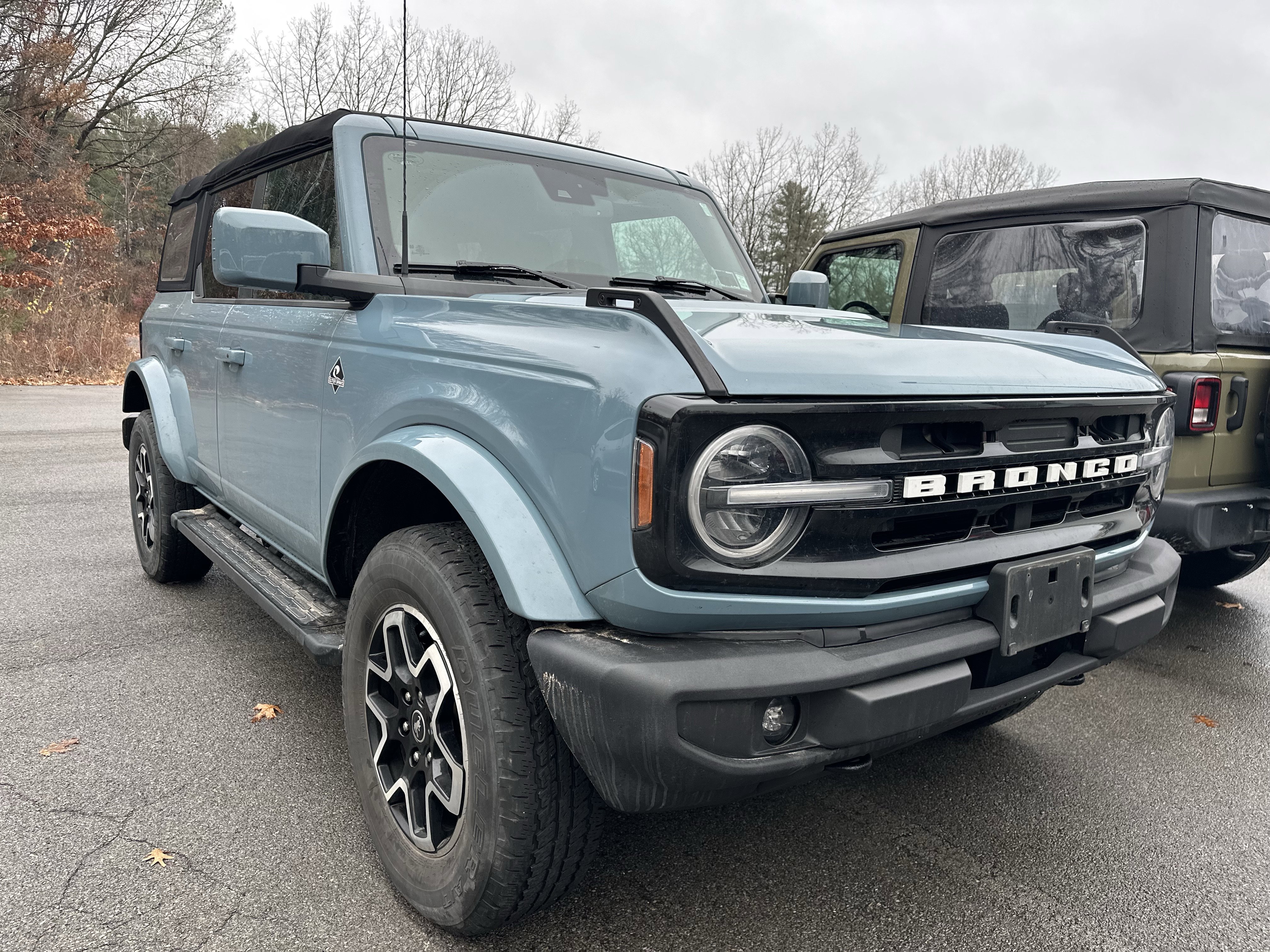 Used 2023 Ford Bronco Outer Banks image 15