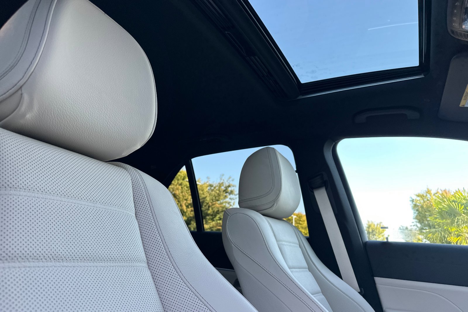 New 2026 Mercedes-Benz GLE 580 4MATIC image 17