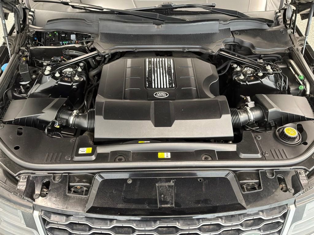 Used 2018 Land Rover Range Rover Sport HSE AWD/4WD image 30