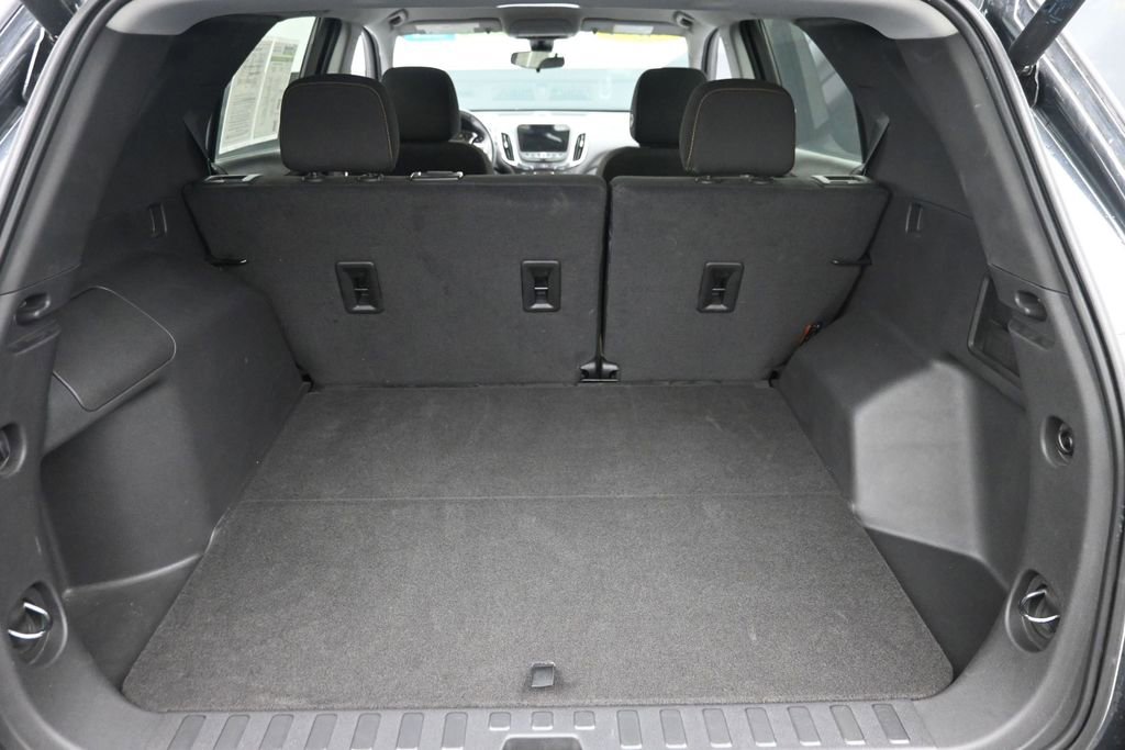 Used 2023 Chevrolet Equinox LT FWD image 9