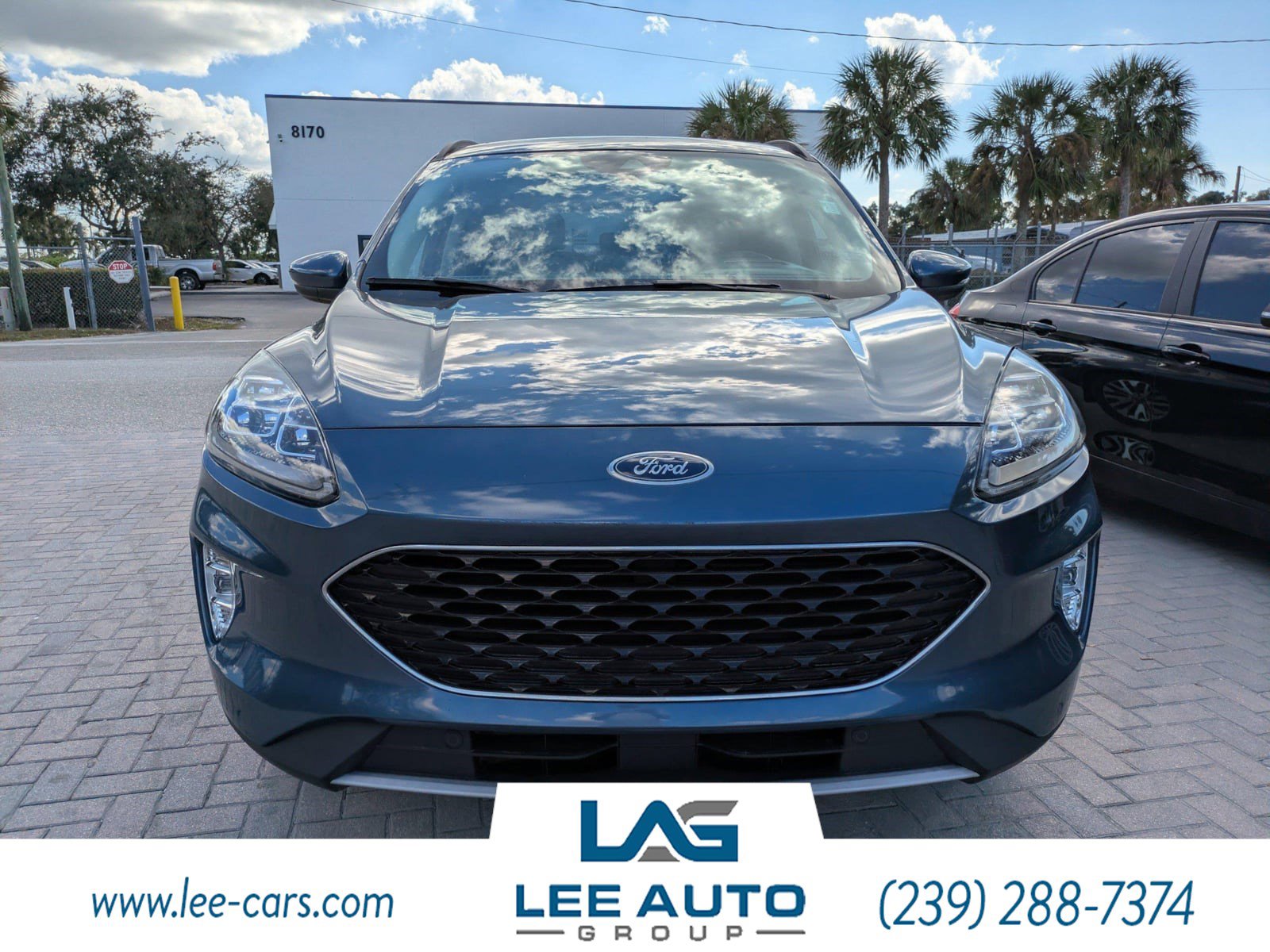 Used 2020 Ford Escape Titanium w/ Titanium Premium Package 2.0 image 7