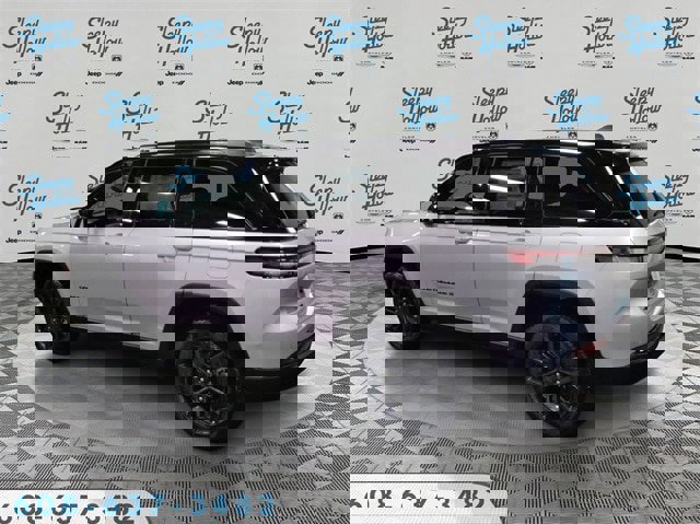 New 2025 Jeep Grand Cherokee Limited w/ Trailer Tow Package image 7